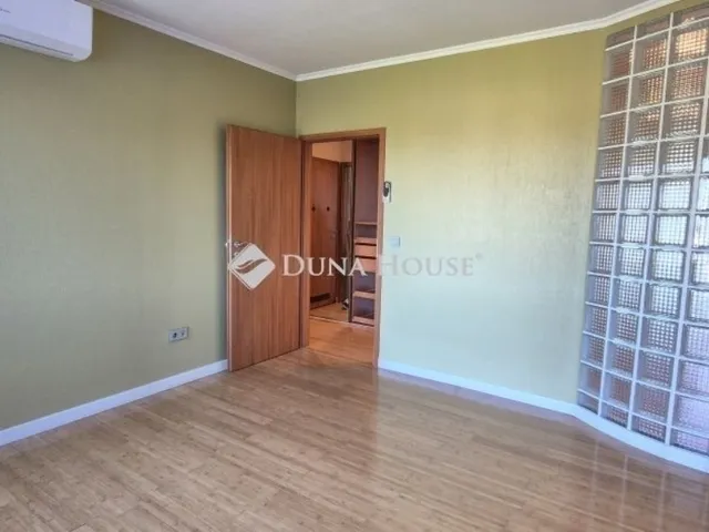 Eladó lakás Budapest X. kerület 79 nm