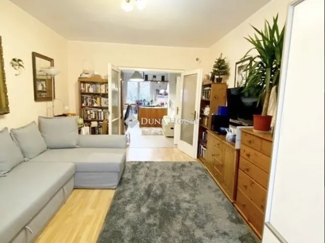 Eladó lakás Budapest X. kerület 74 nm