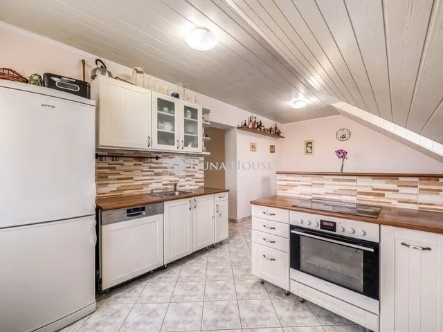 Eladó lakás Budapest XVII. kerület, Szent-László telep 76 nm