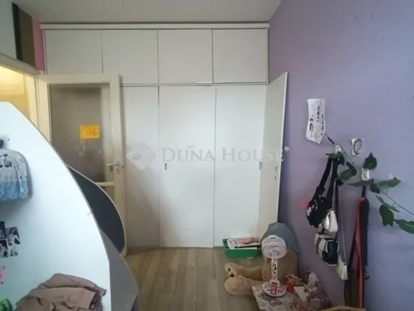 Eladó lakás Budapest XV. kerület 68 nm