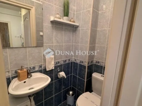 Eladó lakás Budapest VI. kerület, Nagykörúton kívüli terület 116 nm