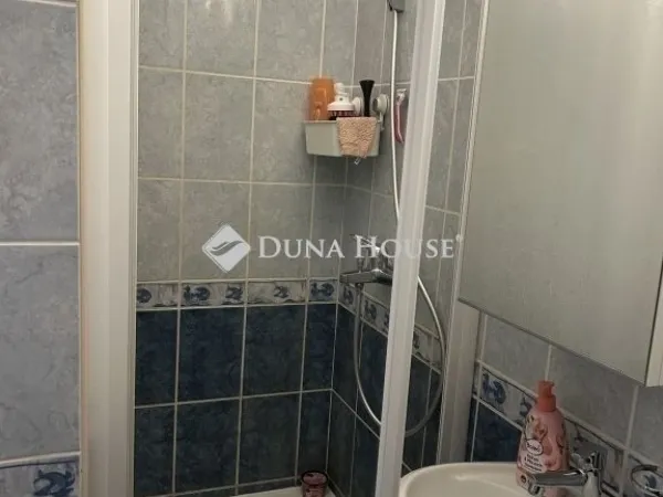 Eladó lakás Budapest VI. kerület, Nagykörúton kívüli terület 116 nm