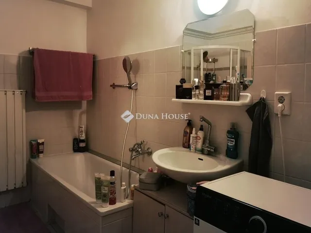 Eladó lakás Budapest II. kerület 93 nm