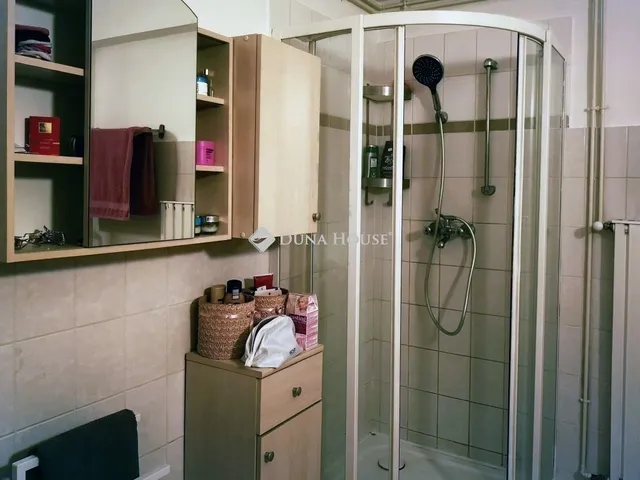 Eladó lakás Budapest II. kerület 93 nm