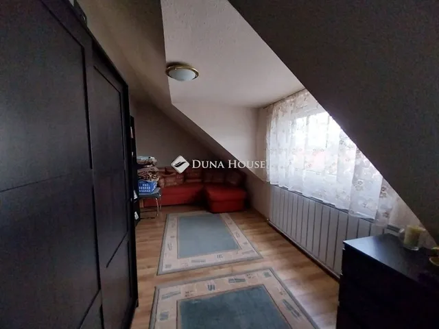 Eladó lakás Budapest XVII. kerület, Rákosliget 111 nm