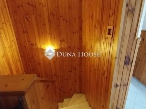 Eladó lakás Budapest XVII. kerület, Rákosliget 111 nm