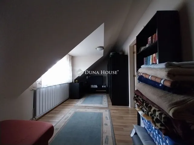 Eladó lakás Budapest XVII. kerület, Rákosliget 111 nm