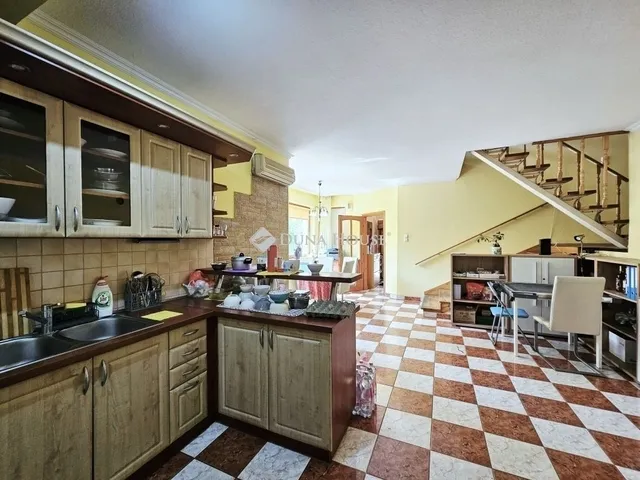 Eladó ház Göd 200 nm