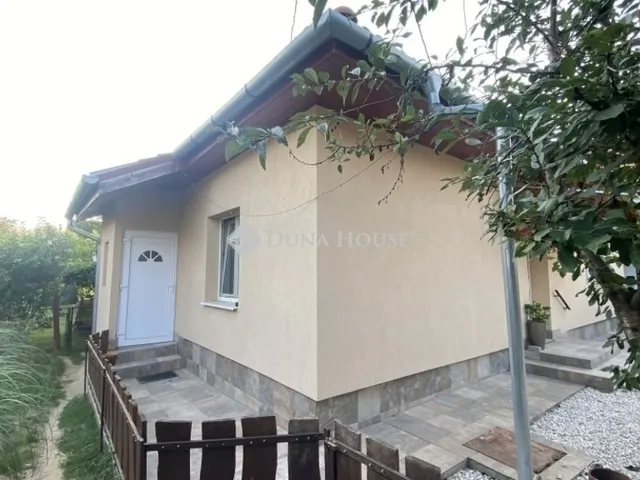 Eladó ház Budapest XVII. kerület, Strázsahegy 150 nm