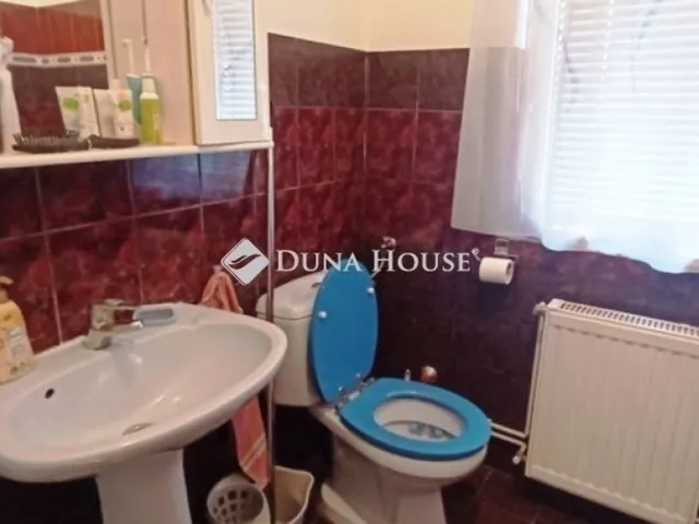 Eladó ház Budapest XVII. kerület, Rákoskert 140 nm