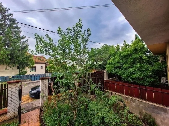 Eladó ház Budapest XVI. kerület, Kisszentmihály 208 nm