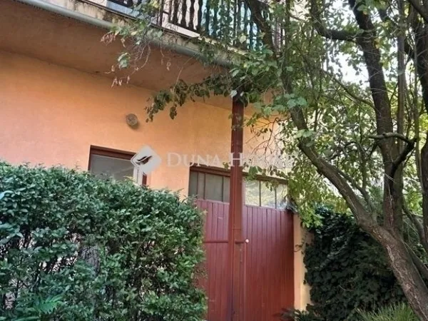 Eladó ház Vác 142 nm