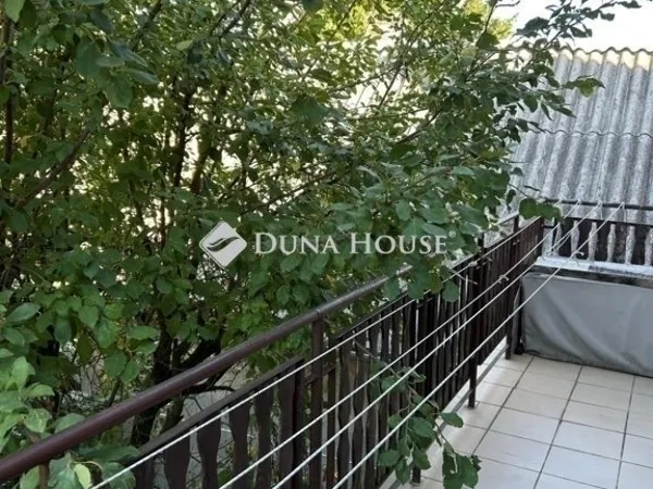 Eladó ház Vác 142 nm