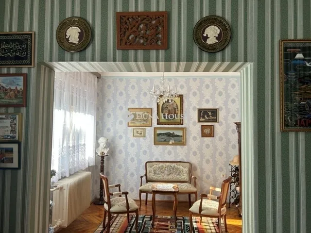 Eladó ház Vác 142 nm