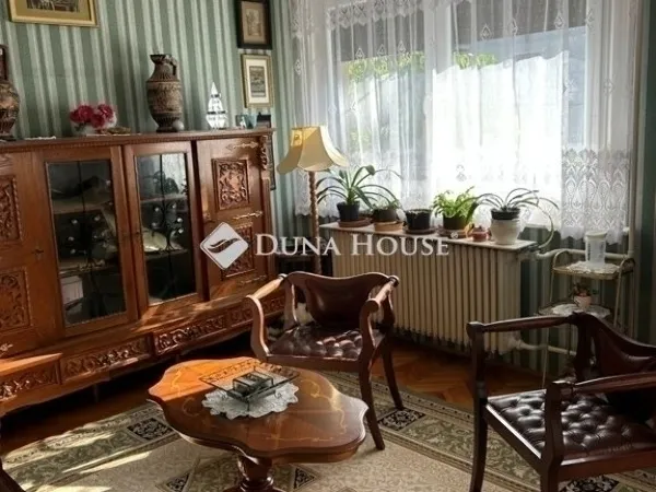 Eladó ház Vác 142 nm