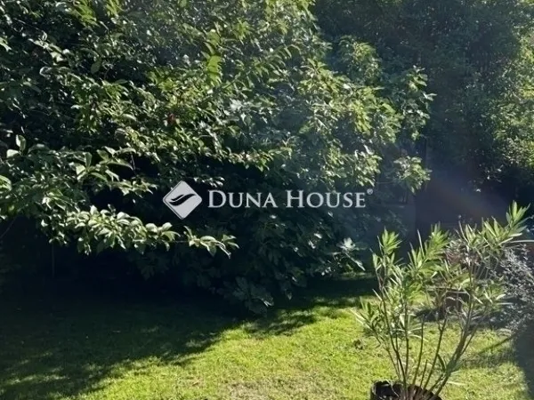 Eladó ház Vác 142 nm