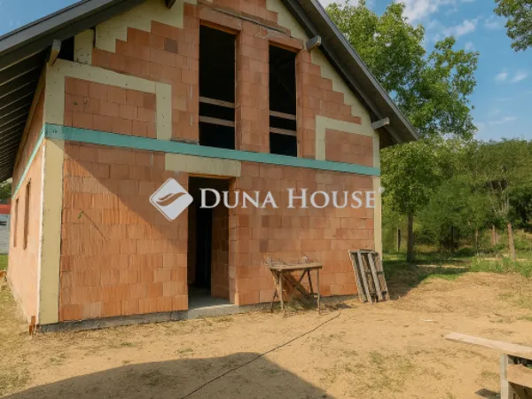 Eladó ház Fót 169 nm