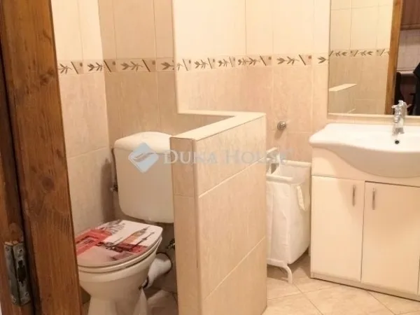 Eladó lakás Budapest VI. kerület 70 nm