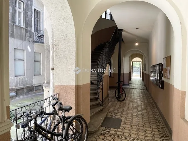 Eladó lakás Budapest VI. kerület, Diplomatanegyed 71 nm