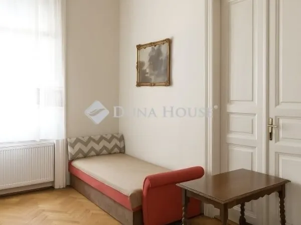 Eladó lakás Budapest VI. kerület, Diplomatanegyed 71 nm