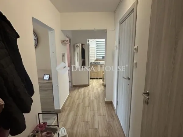 Eladó lakás Budapest III. kerület 52 nm