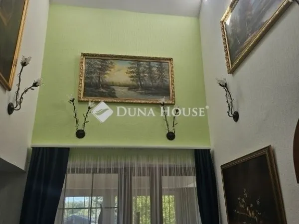 Eladó ház Budapest XVI. kerület, Rákosszentmihály 320 nm