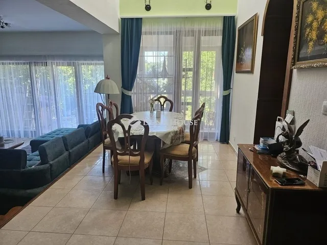 Eladó ház Budapest XVI. kerület, Rákosszentmihály 320 nm