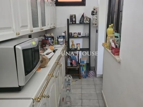 Eladó ház Budapest XVI. kerület, Rákosszentmihály 320 nm