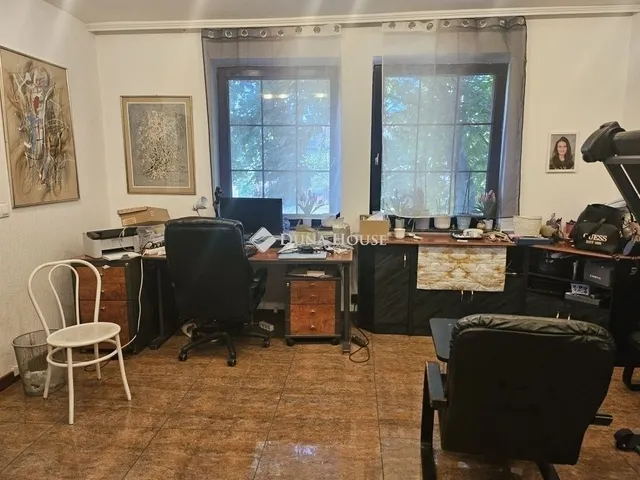 Eladó ház Budapest XVI. kerület, Rákosszentmihály 320 nm