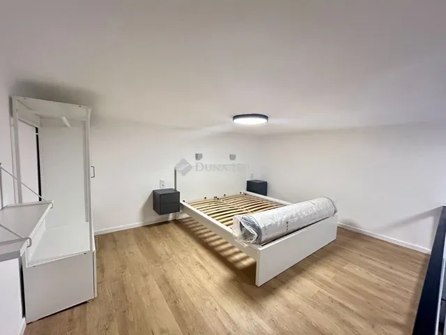 Eladó lakás Budapest VIII. kerület, Corvin negyed 63 nm