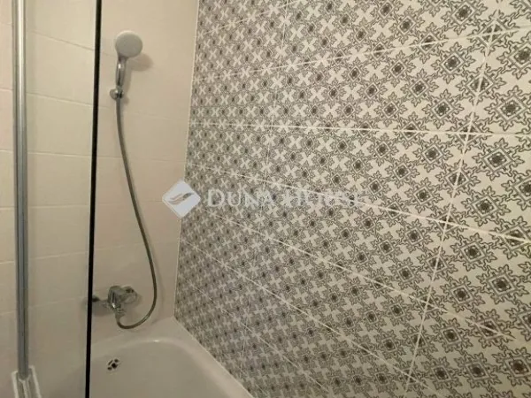 Eladó lakás Budapest III. kerület 75 nm