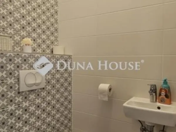 Eladó lakás Budapest III. kerület 75 nm