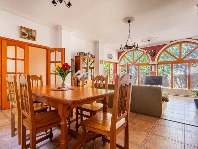 Eladó ház Budapest XIV. kerület 146 nm