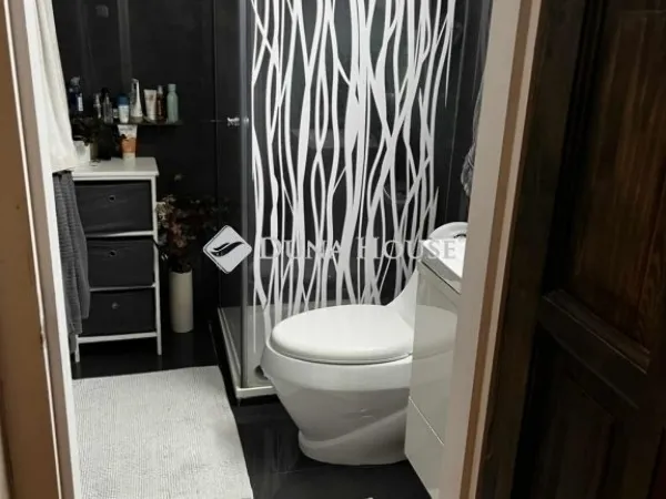 Eladó ház Dunakeszi 222 nm