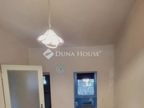 Eladó ház Dunakeszi 222 nm