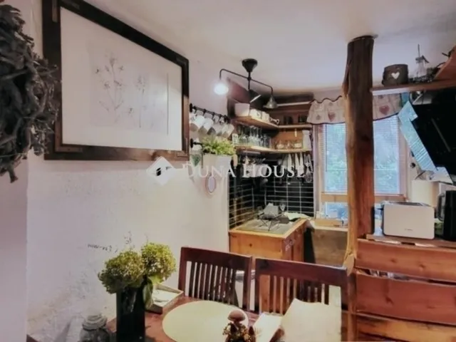 Eladó ház Dunakeszi 222 nm