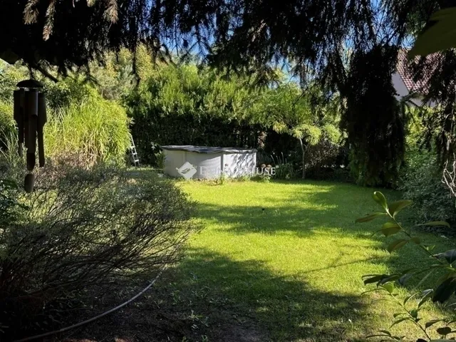 Eladó ház Dunakeszi 222 nm