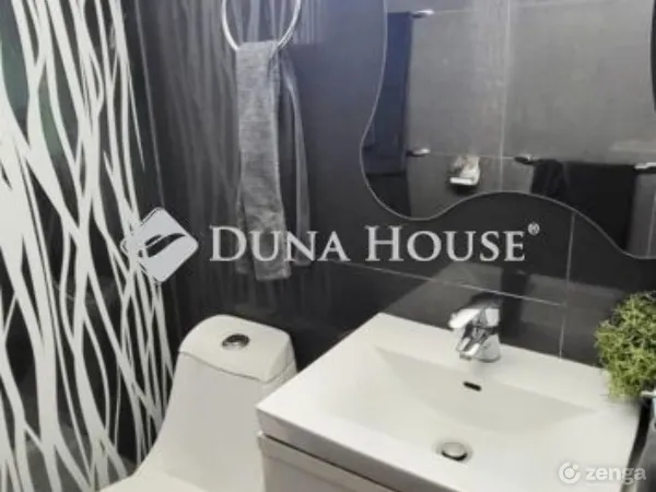Eladó ház Dunakeszi 222 nm