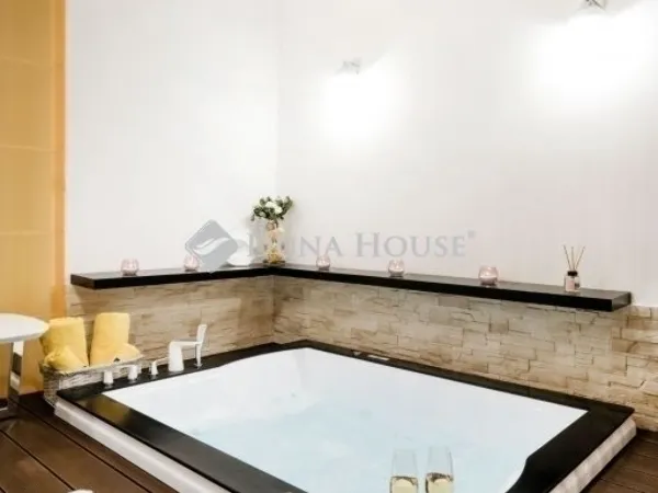 Eladó lakás Budapest V. kerület 56 nm