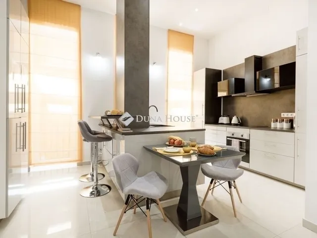 Eladó lakás Budapest V. kerület 56 nm