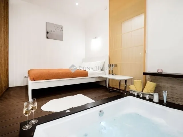 Eladó lakás Budapest V. kerület 56 nm