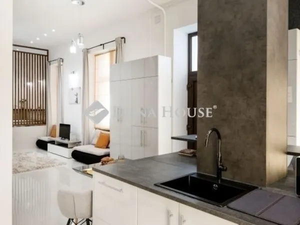 Eladó lakás Budapest V. kerület 56 nm