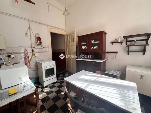 Eladó lakás Budapest IX. kerület 75 nm