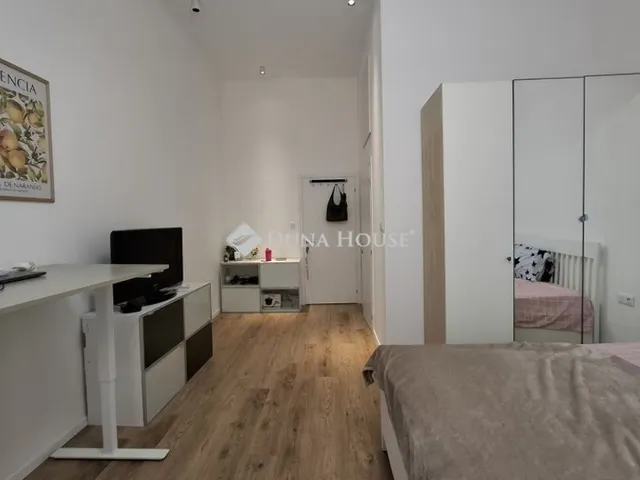 Eladó lakás Budapest VI. kerület 76 nm