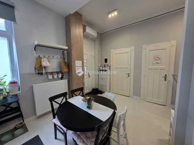 Eladó lakás Budapest XII. kerület, Németvölgy 75 nm