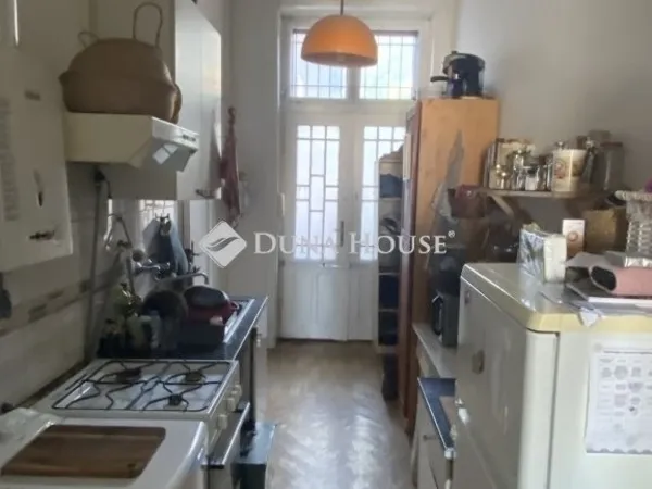 Eladó lakás Budapest XII. kerület, Kissvábhegy 64 nm