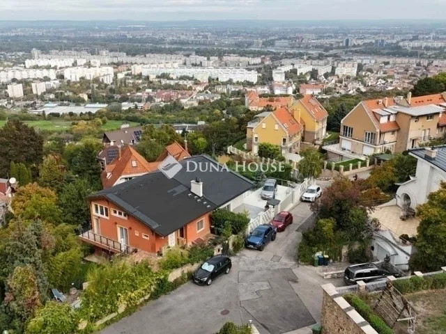 Eladó lakás Budapest III. kerület, Mátyáshegy 166 nm