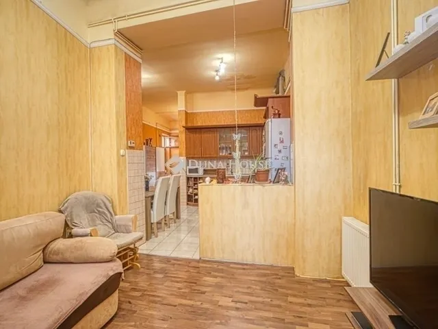 Eladó lakás Budapest VIII. kerület, Corvin negyed 86 nm