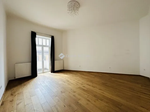 Eladó lakás Budapest VIII. kerület, Józsefváros 87 nm