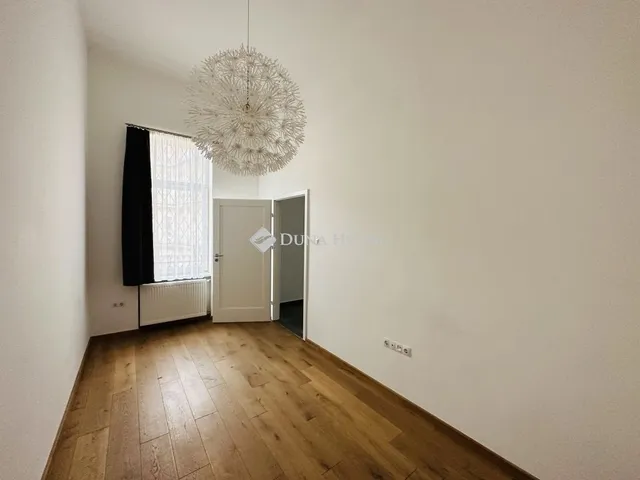 Eladó lakás Budapest VIII. kerület, Józsefváros 87 nm